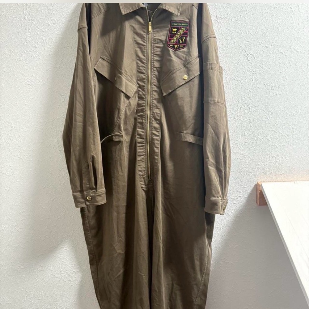 Green Utility Jumpsuit With Patch - image 1